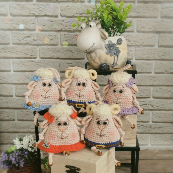 Овечки, козочки. Овечка и барашек